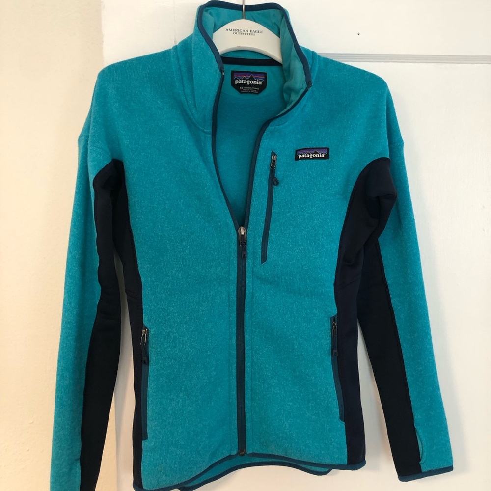 Patagonia jacket turquoise